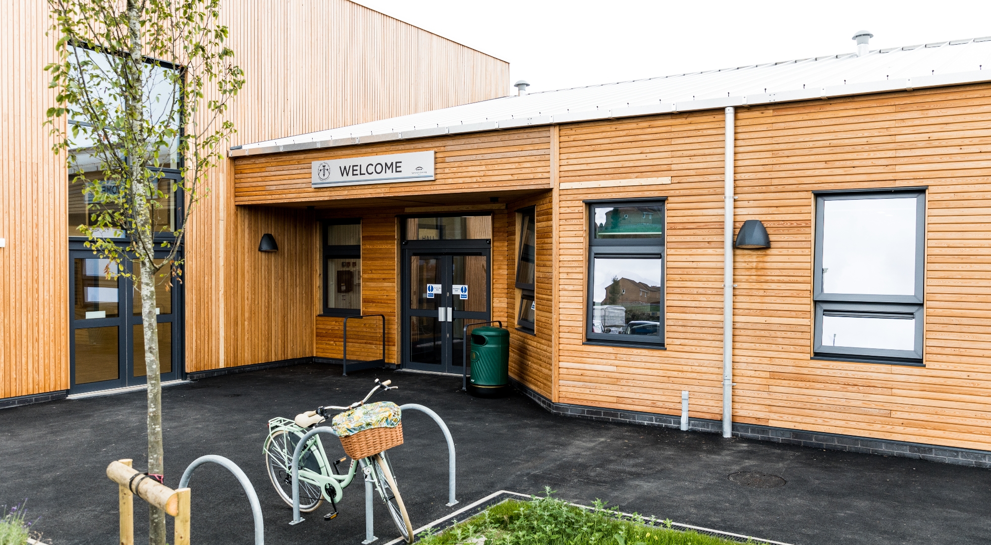 Apply for a place for your child at Ashby Hastings